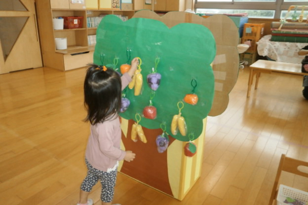 親子教室にこにこルーム10月の様子をお知らせします