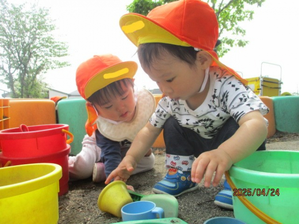 初めてのお外遊び☆