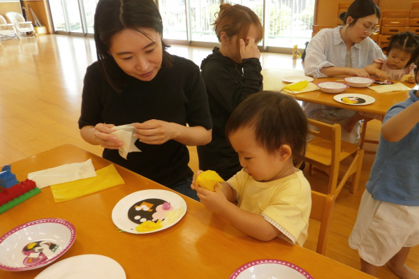 親子教室にこにこルーム9月の様子をお知らせします