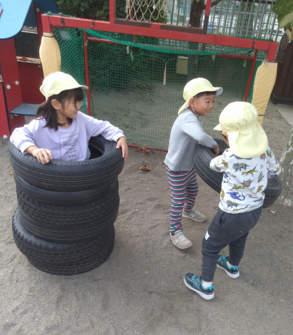 おともだちとなかよし！！