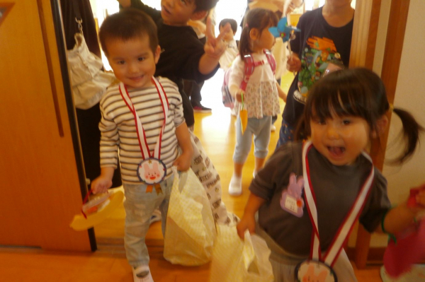 R7年度　親子教室にこにこルーム10月の様子をお知らせします