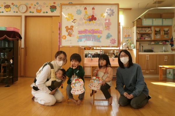 令和7年度 親子教室にこにこルーム1歳児クラス1月の様子をお知らせします