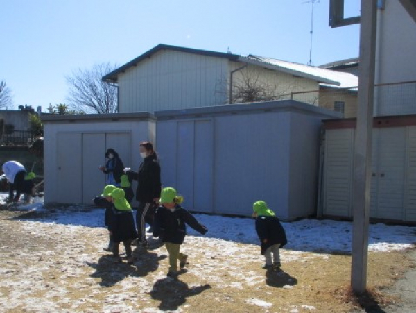 雪あそびをしました！