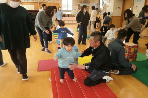 令和7年度 親子教室にこにこルーム1歳児クラスの様子をお知らせします